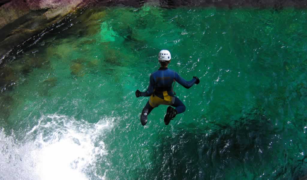 Canyoning